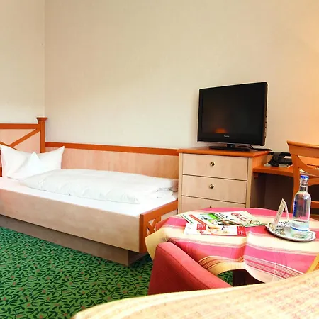 LandKomfort Hotel Elsenmann Willingen  Zimmer foto